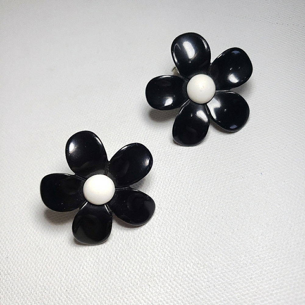 Black Flower Vintage Clip Earrings Large